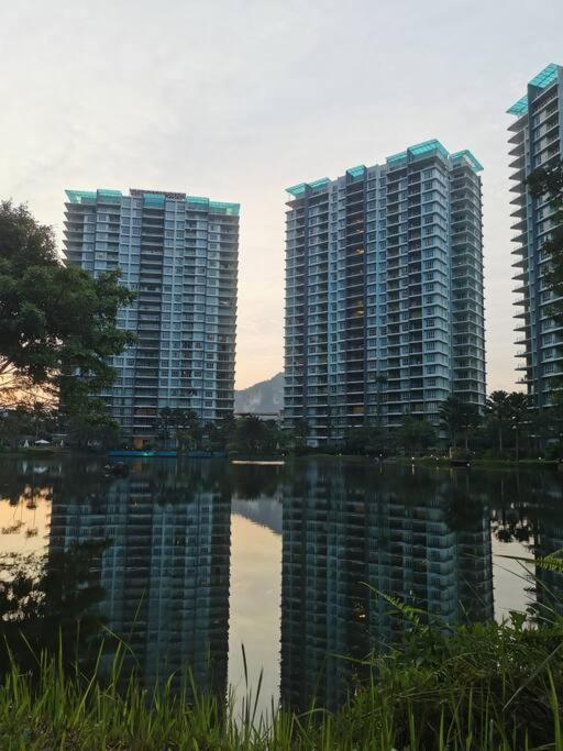 Haven Lakeview 3rooms 3-8pax Ipoh