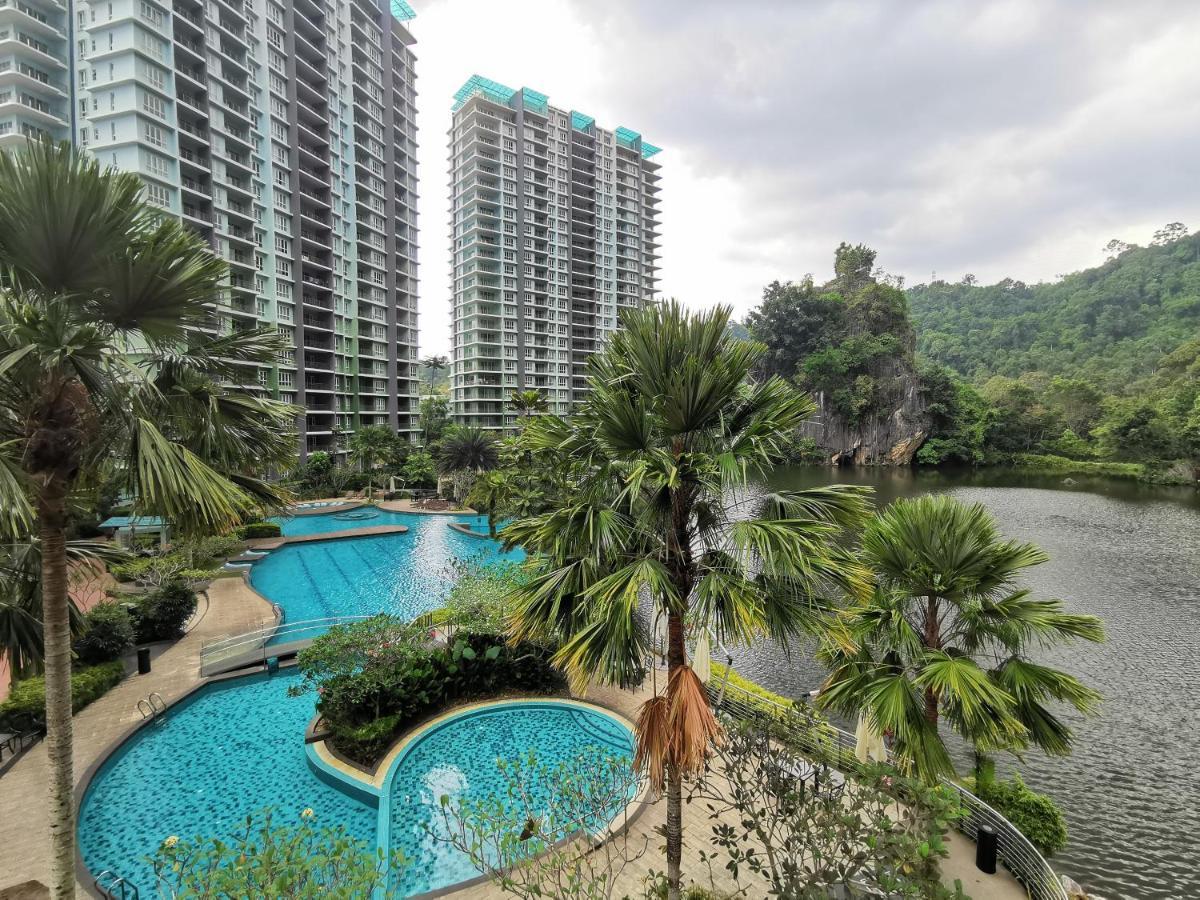 Haven Lakeview 3rooms 3-8pax Ipoh