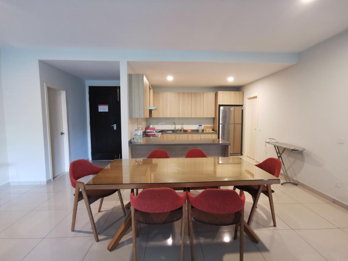 Haven Lakeview 3rooms 3-8pax