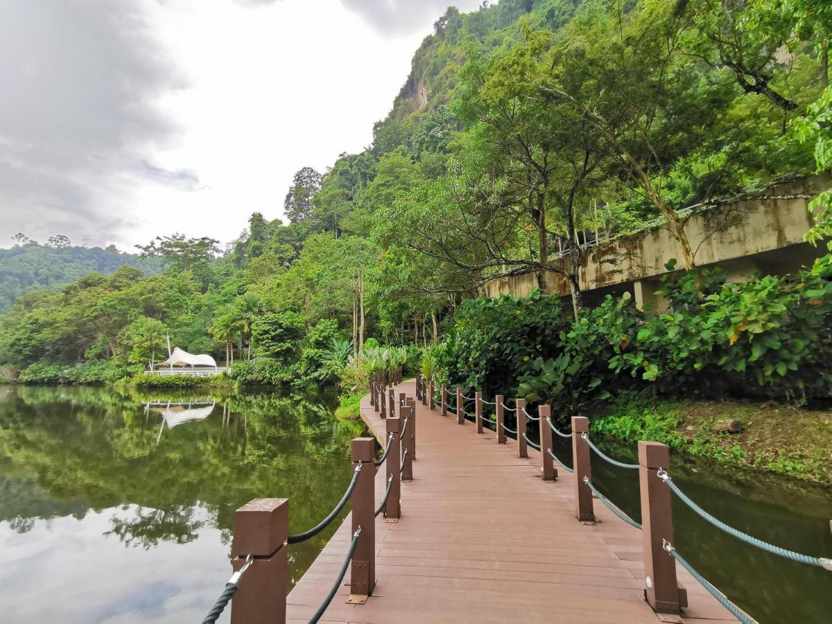 Haven Lakeview 3rooms 3-8pax Ipoh